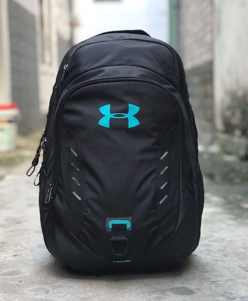 1138201933850_01850031 Balo Under Armour Storm Màu đen logo xanh ngọc 1.jpg