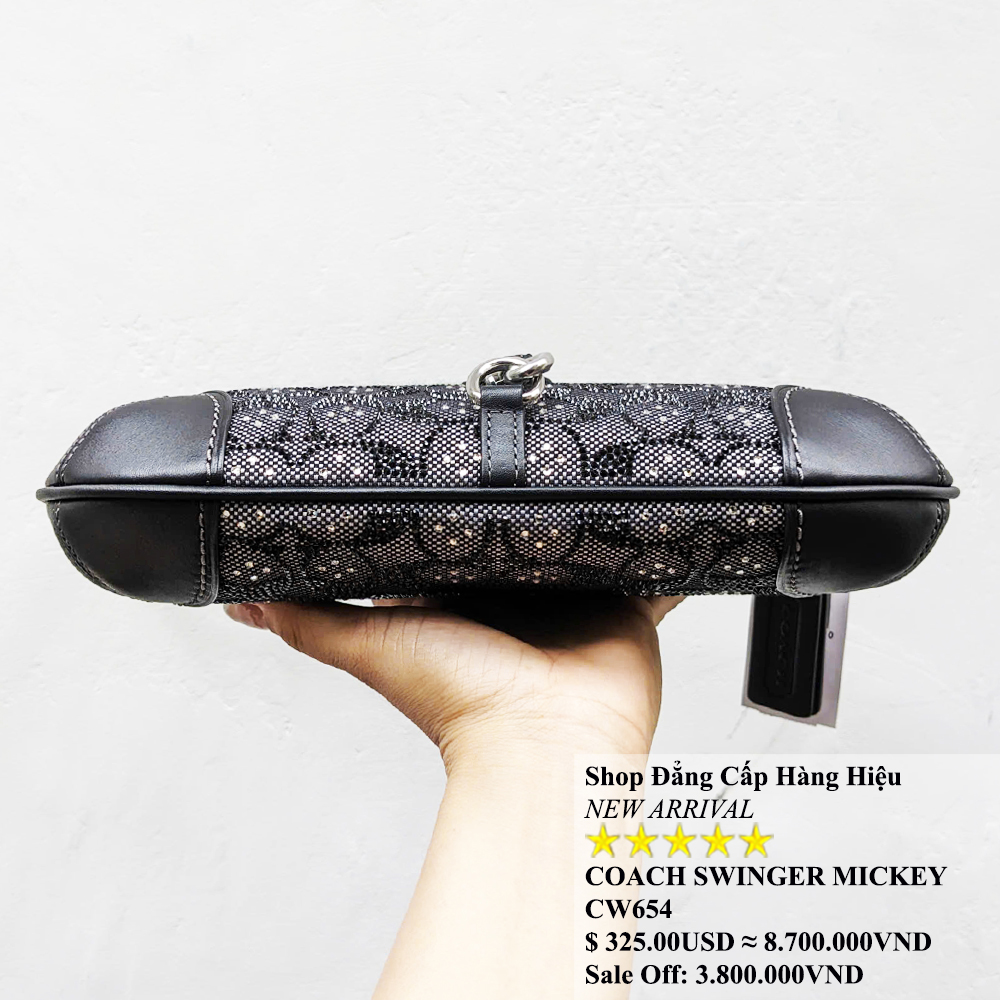 Coach CW654 Hamptons Hobo Limited Canvas Black 21.jpg