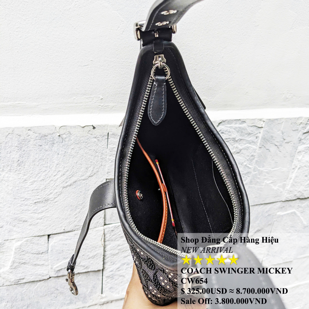 Coach CW654 Hamptons Hobo Limited Canvas Black 21.jpg