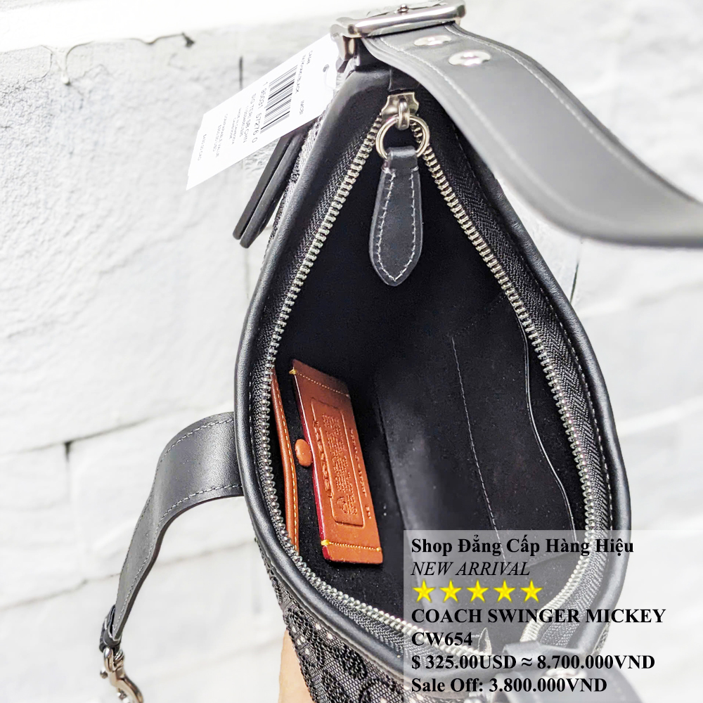 Coach CW654 Hamptons Hobo Limited Canvas Black 21.jpg