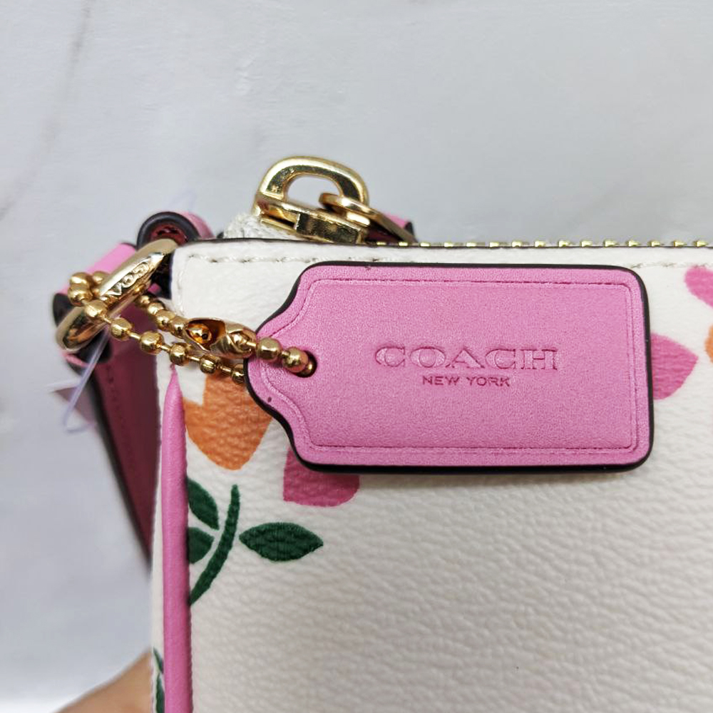 Coach C7658 IMCAH Nolita 19 Heart PTL Print 21.jpg