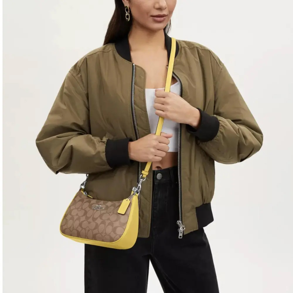 Coach CA548 Teri Shoulder Bag in Signature Canvas Khaki Yellow 21.jpg
