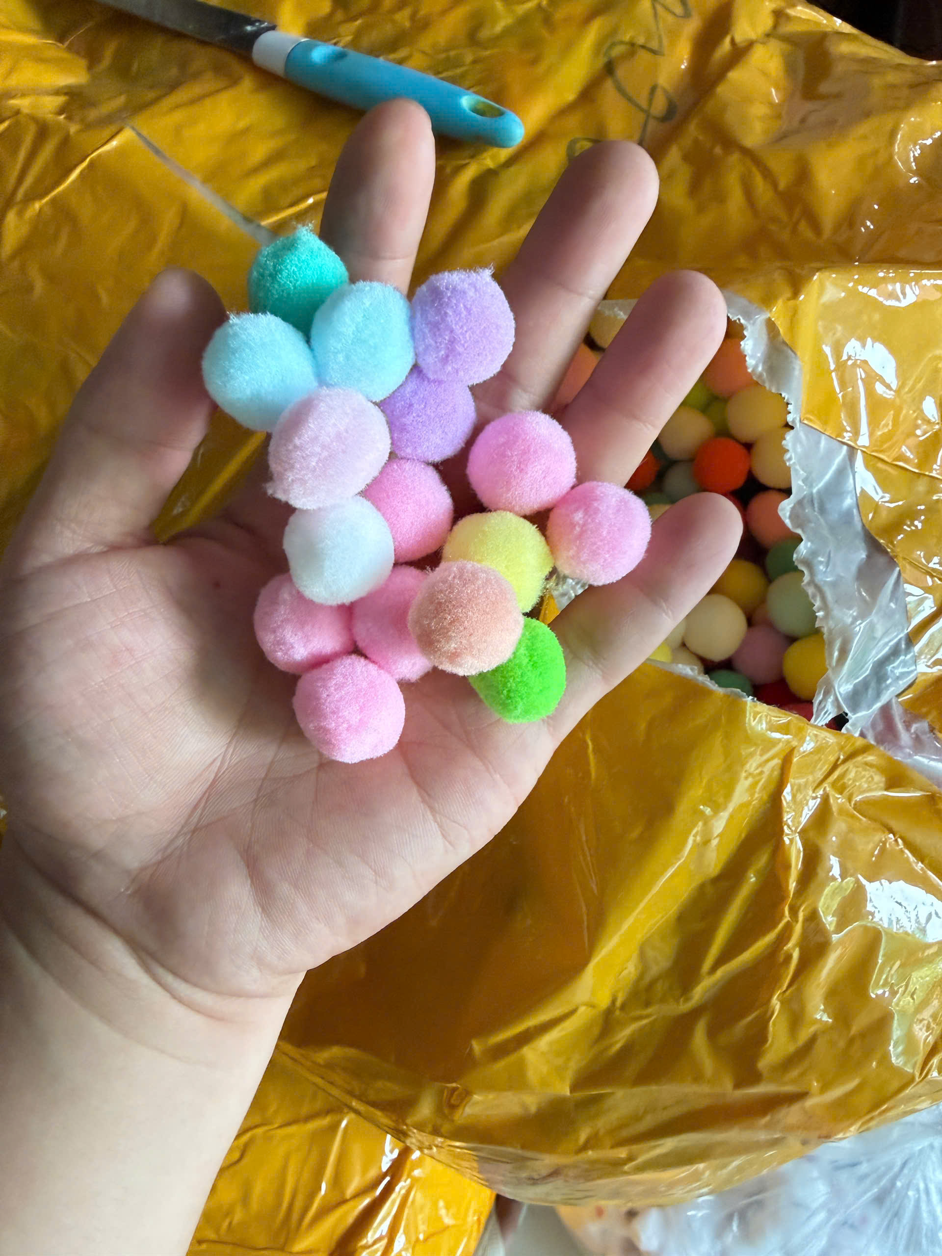 Bonbon hạt bông ( túi 100c )
