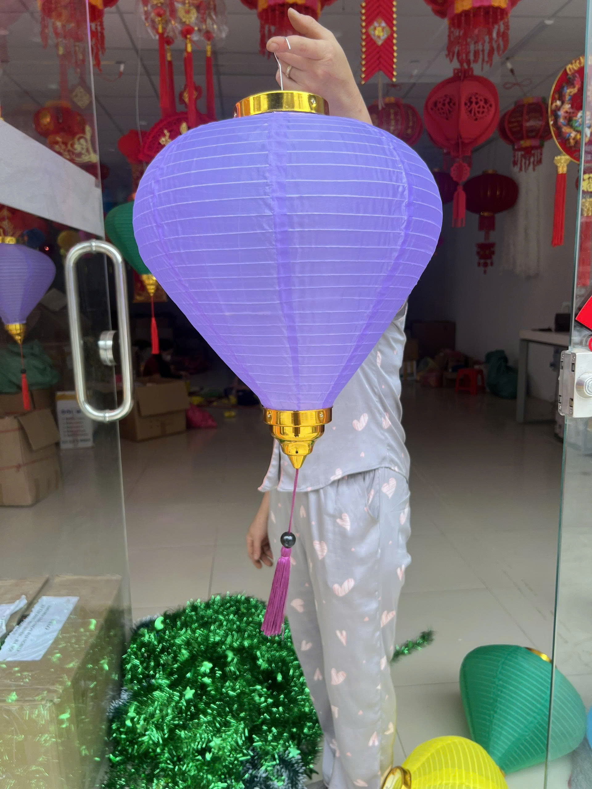 Đèn lồng hình Tỏi Vải thường L2 Lớn 35x45cm - Tím