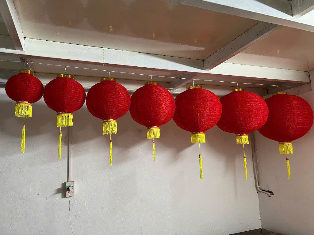 Đèn lồng vải gấm nhung Nổi