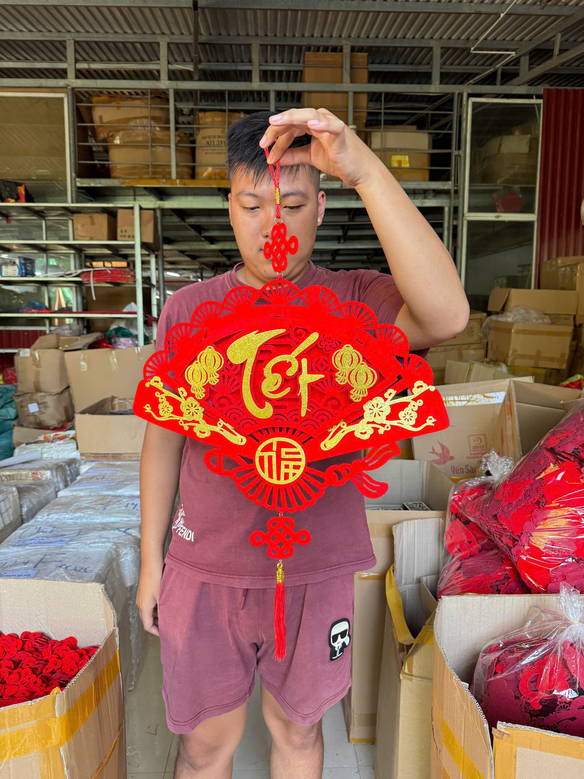 Khánh Quạt nhung lồng đèn cành mai 50cm