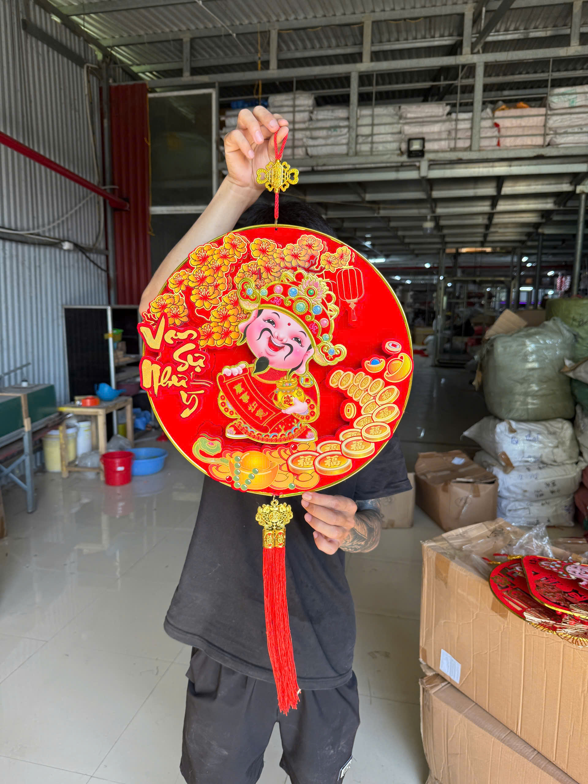 Thần tài lắc đầu vạn sự