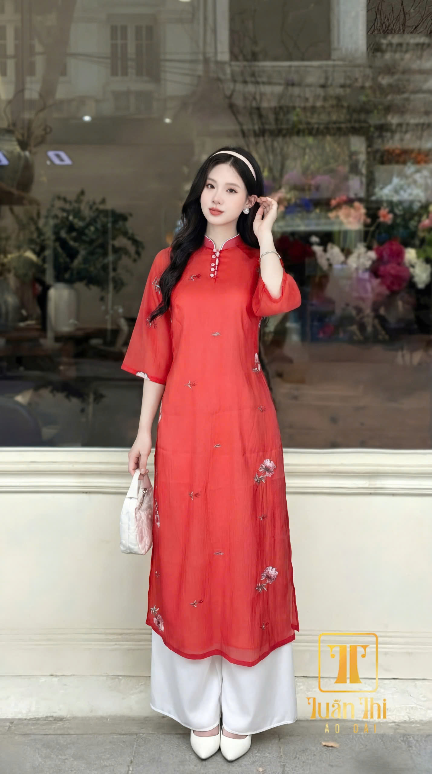 ADCT Tơ đỏ 4 tà thêu hoa xinh