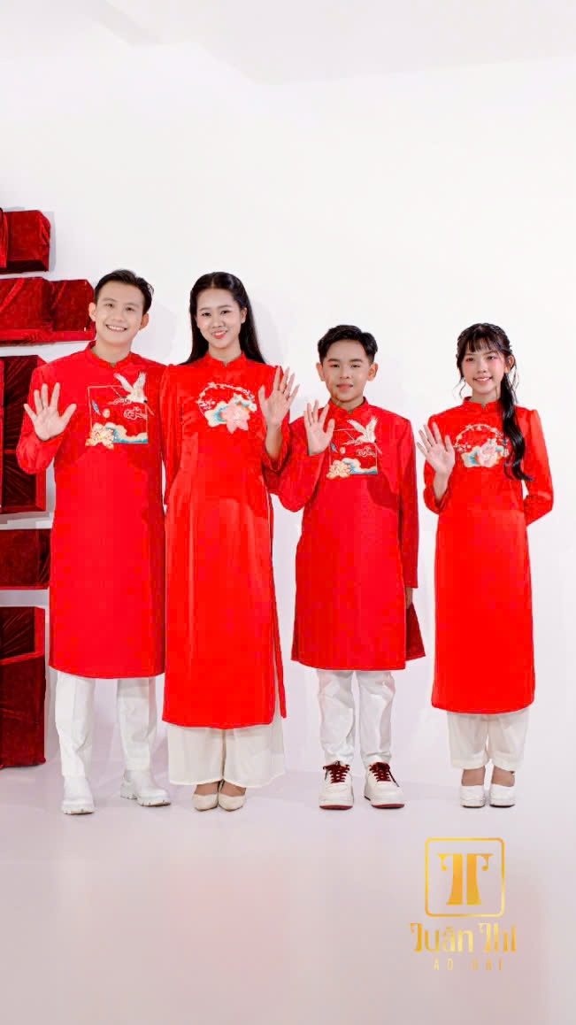 ADGD Đỏ thêu chim hoa đính cườm