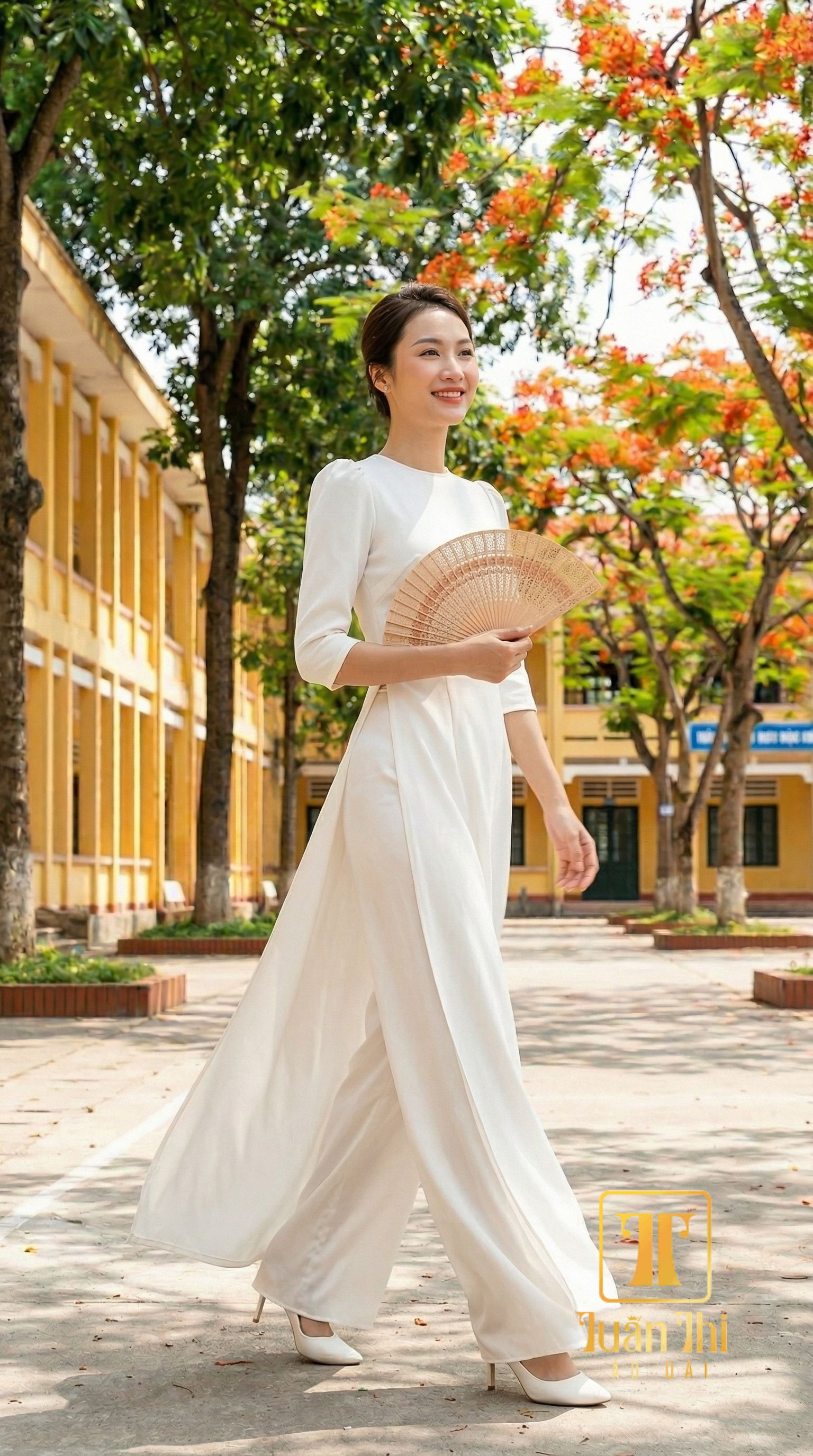 ADHS Lụa cao cấp trắng kem tay phồng cổ kiềng