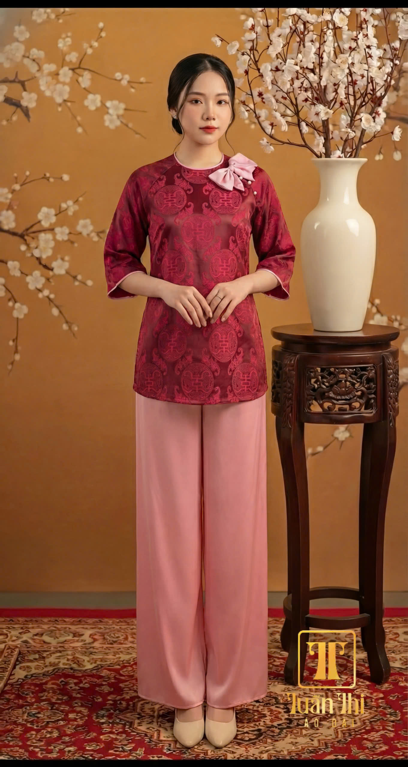 PP Thọ dơi đỏ đô nơ cổ