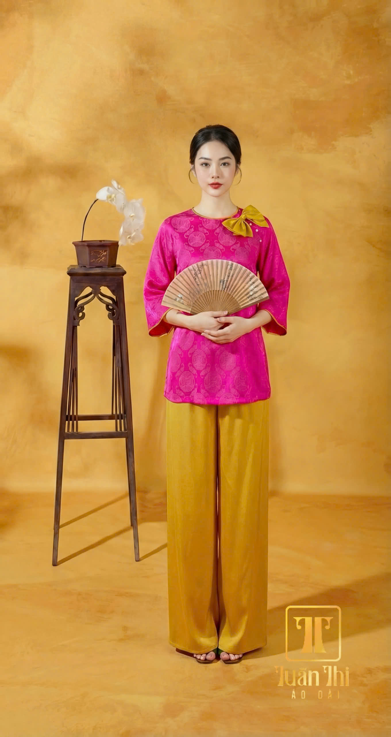 PP Thọ dơi hồng sen nơ cổ