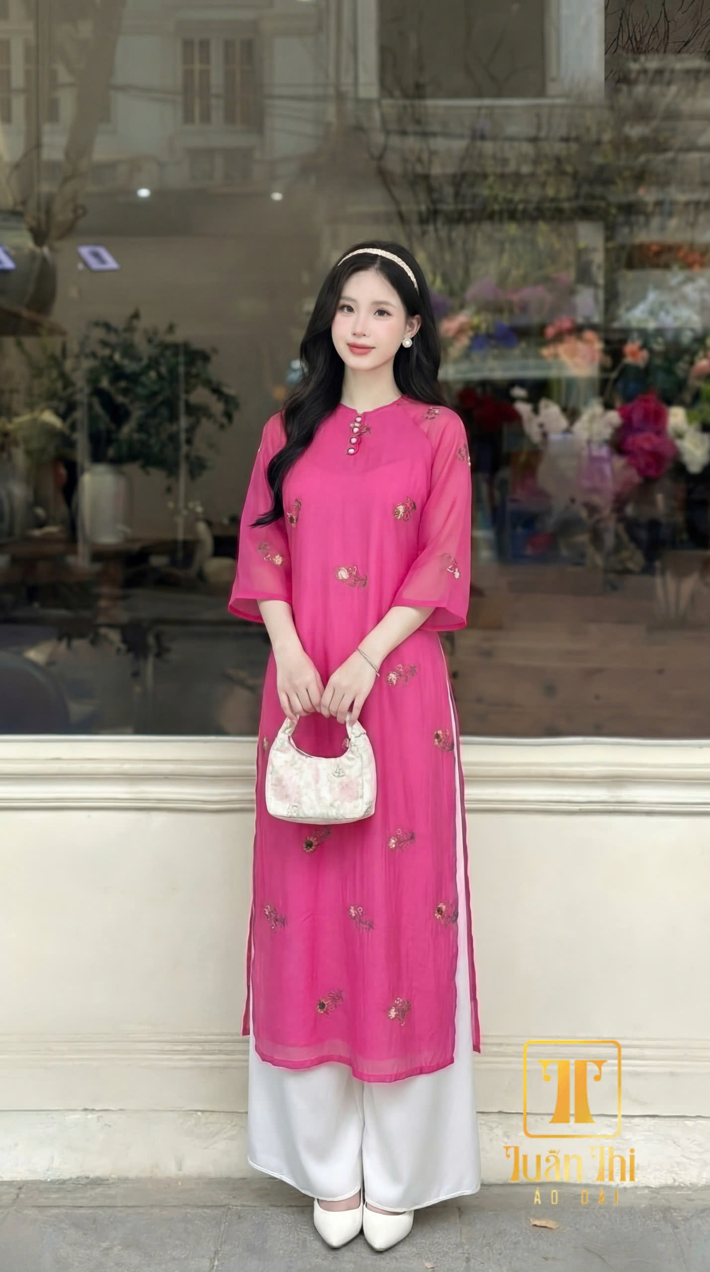 ADCT-To-hong-sen-4-ta-theu-hoa-ket-ngoc-1.jpg