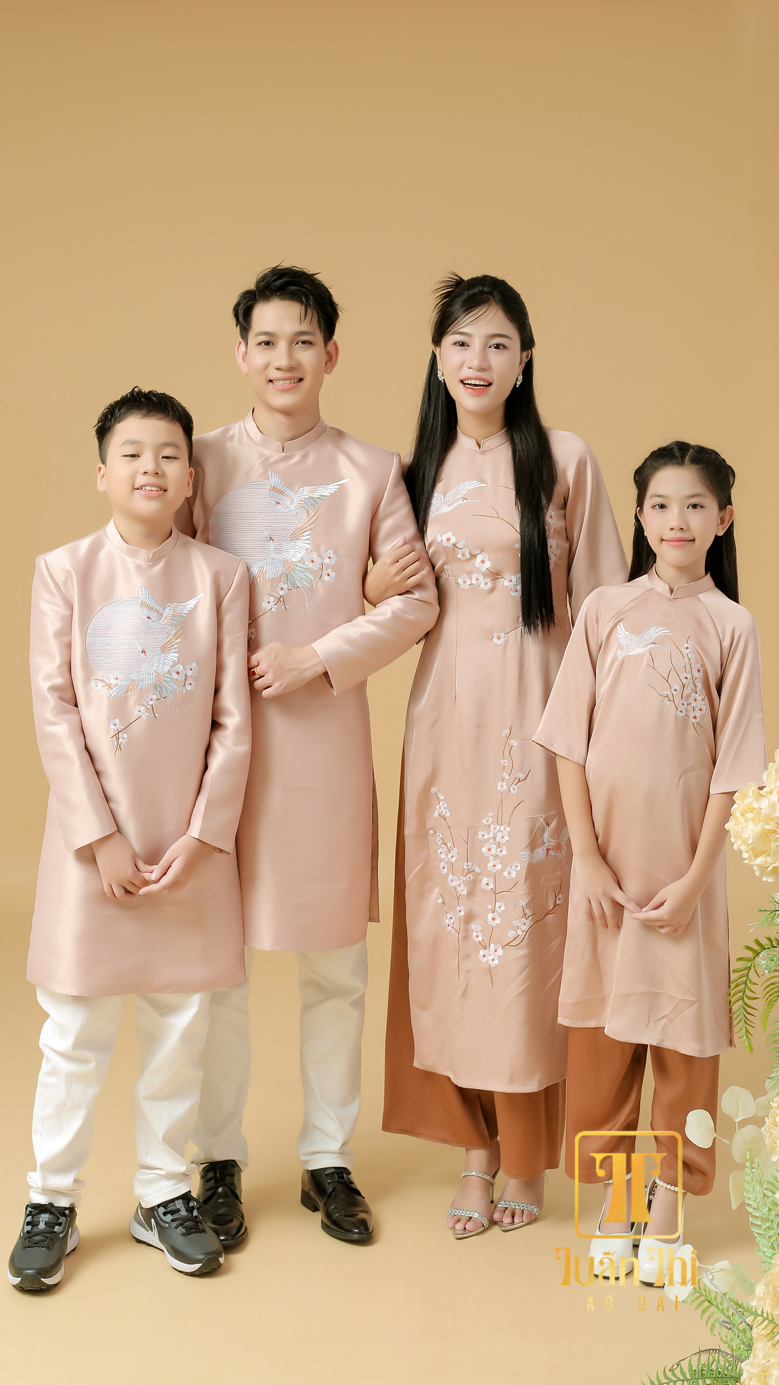 ADGD-Be-theu-chim-hoa.jpg?v=1770437810