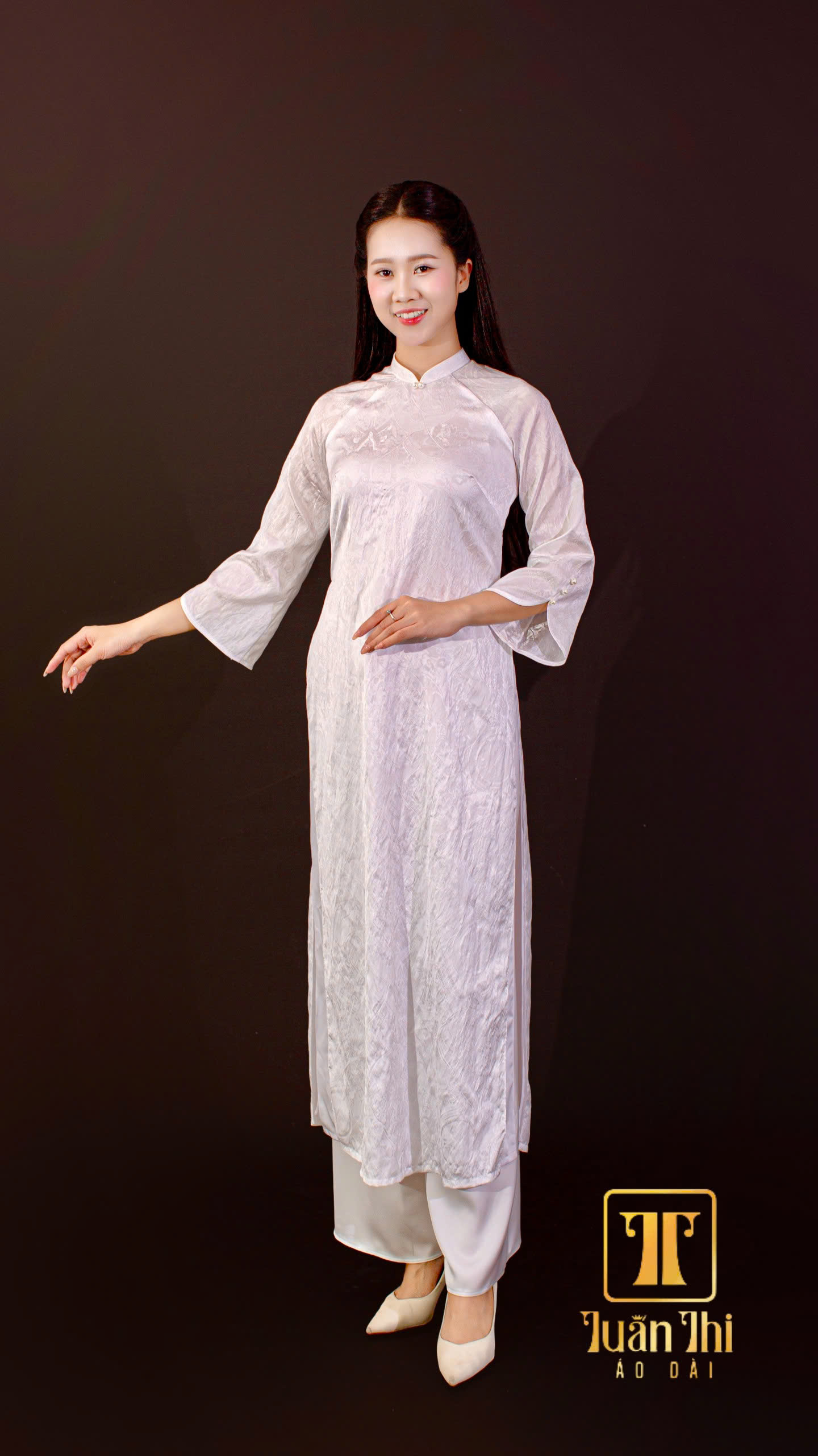 ADGD-Gam-trang-11.jpg?v=1770439186