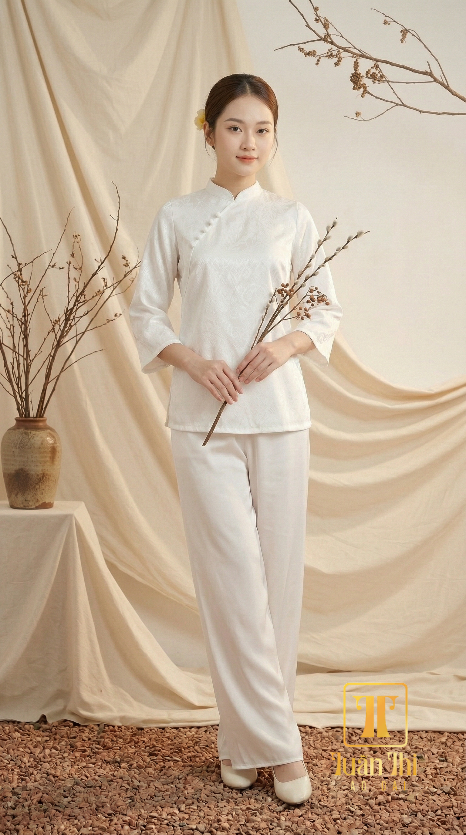 PP-To-Thuy-Tien-trang-3.jpg?v=1775188226