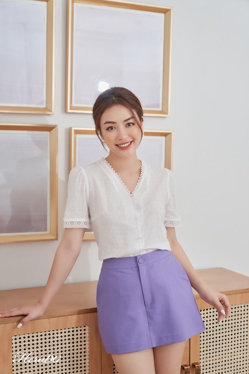 Áo thô cổ V kẹp ren, tay cộc/SAKBA032-S/Đ4.2021