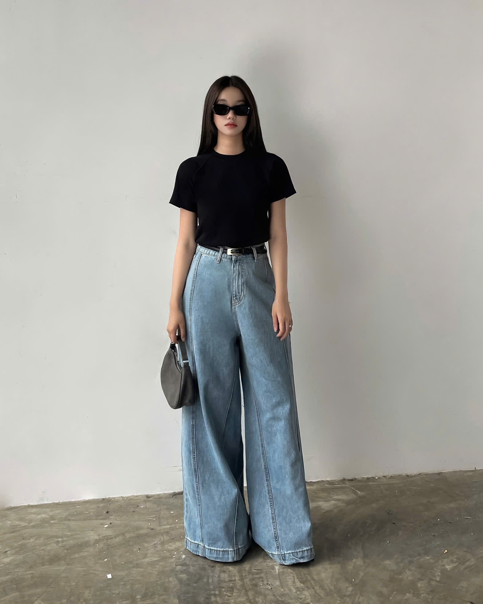 Quần jeans suông ống rộng 38cm URATV 425