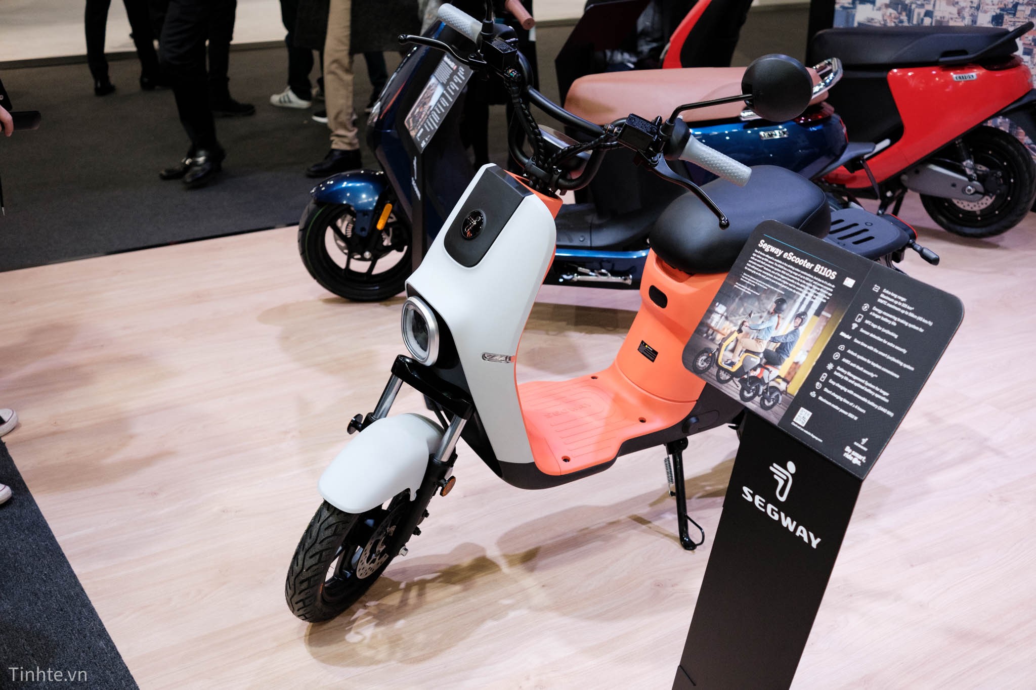 Nguồn Tinhte.vn | MWC 2023: Trên tay Segway B110S - xe điện nhỏ xinh thông minh dành cho đô thị