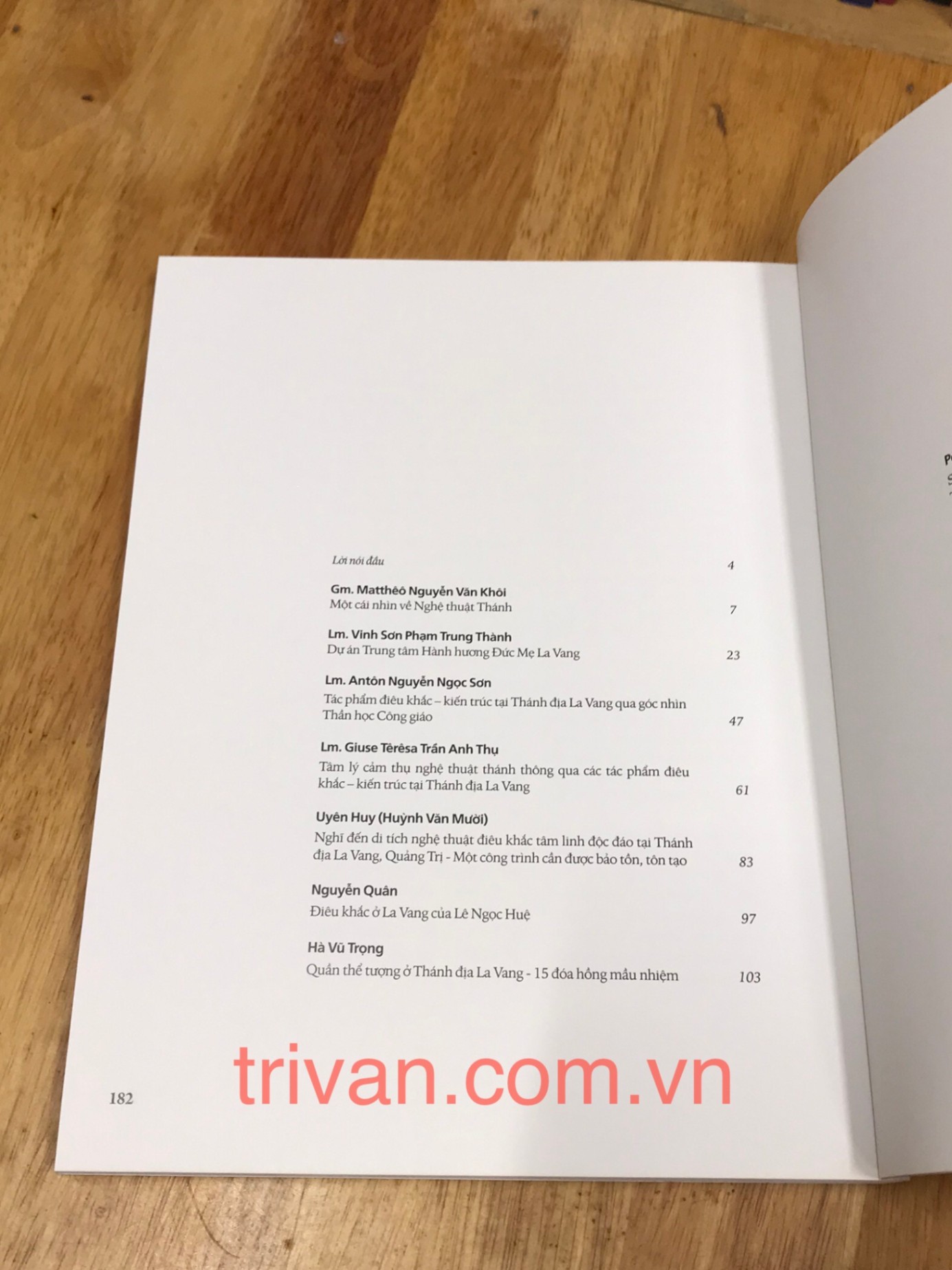 Di tích điêu khắc kiến trúc tại Thánh địa La Vang, Quảng Trị