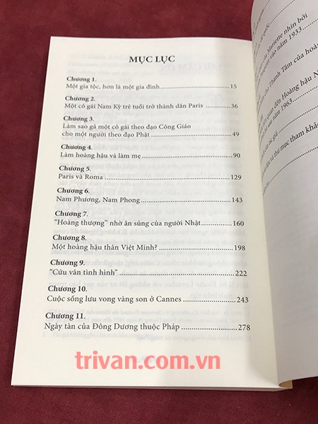 Nam Phương - Hoàng Hậu Cuối Cùng Của Việt Nam - Francois Joyaux