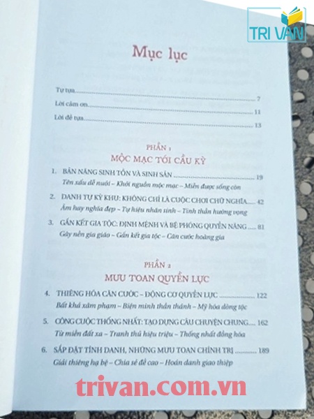 Họ và tên - Một lịch sử nhìn từ danh tính người Việt - Trần Quang Đức