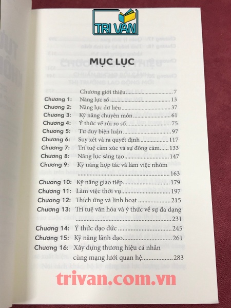 Tương lại không đợi ai - 20 kỹ năng giúp bạn thành công trong kỷ nguyên số - Bernard Marr