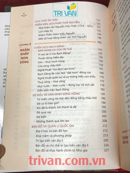 Lược sử khoa học và kĩ thuật Việt Nam tiền hiện đại (Bìa cứng)