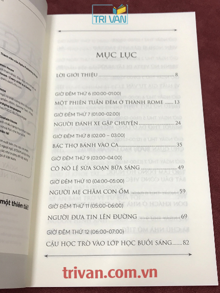 24 giở ở Rome cổ đại - Philip Matyszak