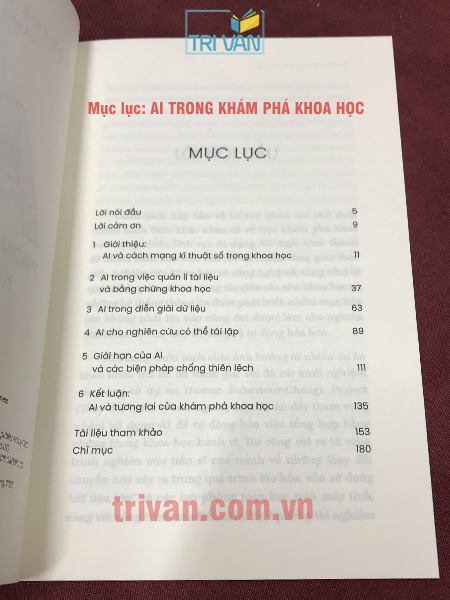 AI For Everything: AI trong giao tiếp - AI cho tri thức - AI trong khám phá khoa học - AI vì sự đa dạng - AI vì các mục tiêu phát triển bền vững (5 quyển)