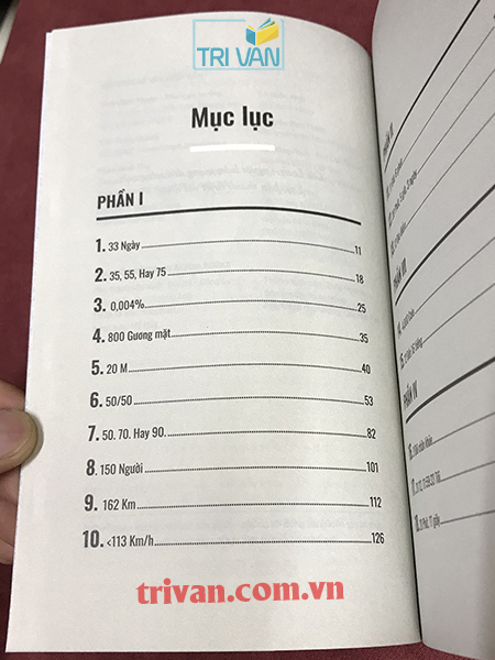 Bẫy tiện nghi - Vì sao cuộc sống quá đủ đầy lại phá hoại sức khỏe và hạnh phúc của chúng ta? - Michael Easter