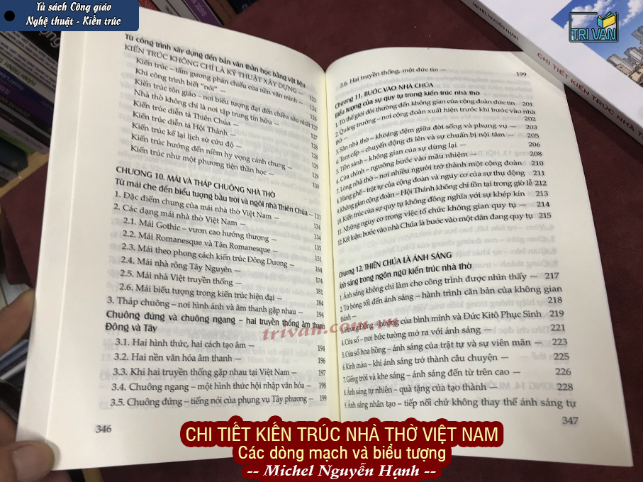 Chi tiết kiến trúc nhà thờ Việt Nam - Các dòng mạch và biểu tượng - Michel Nguyễn Hạnh