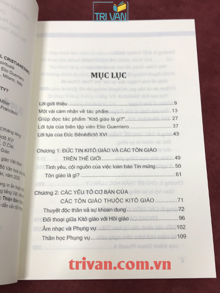 Kitô Giáo là gì? Tác phẩm cuối cùng, như một di chúc thiêng liêng - Đức Giáo Hoàng Bênêđictô XVI