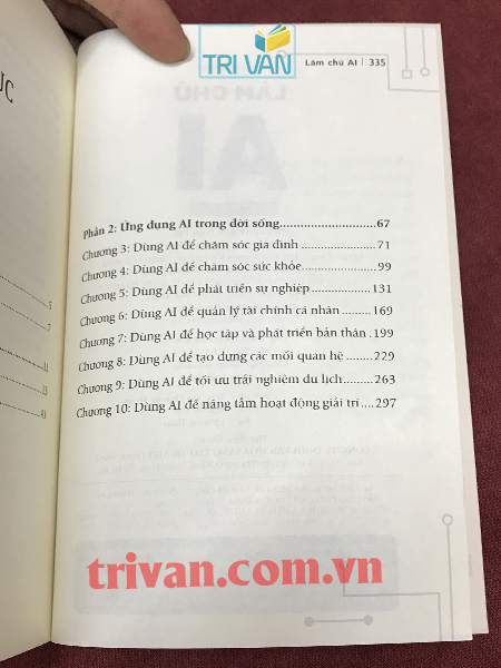 Làm chủ AI - Tận dụng Trí Tuệ Nhân Tạo để làm việc hiệu quả, tiết kiệm thời gian, tận hưởng cuộc sống - Celia Quillian
