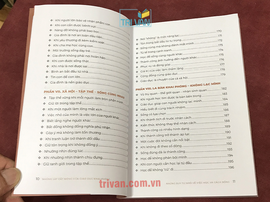 Những lát cắt mỏng của giáo dục khai phóng - Lê Đình Hiền