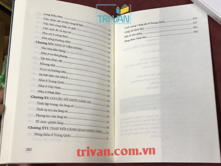 Vùng đất và con người xứ Viễn Đông - Pierre Gourou