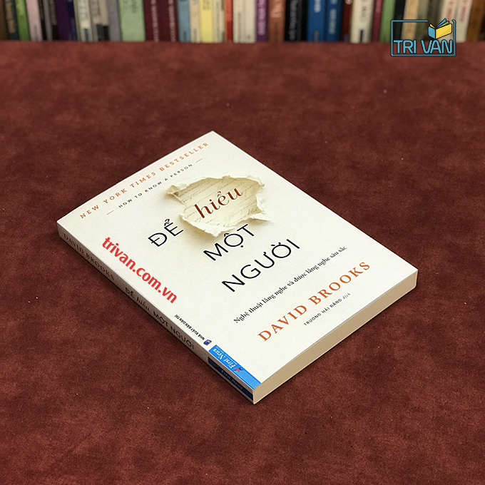 De-Hieu-Mot-Nguoi-Nghe-thuat-lang-nghe-va-duoc-lang-nghe-sau-sac-How-To-Know-A-Person-David-Brooks.jpg?v=1778139544