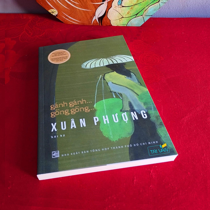 Ganh-ganh-Gong-gong-Hoi-ky-Xuan-Phuong.jpg?v=1774332073
