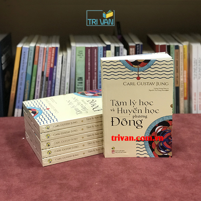 Tam-ly-hoc-va-huyen-hoc-phuong-Dong-Carl-Gustav-Jung-6.jpg?v=1774336852