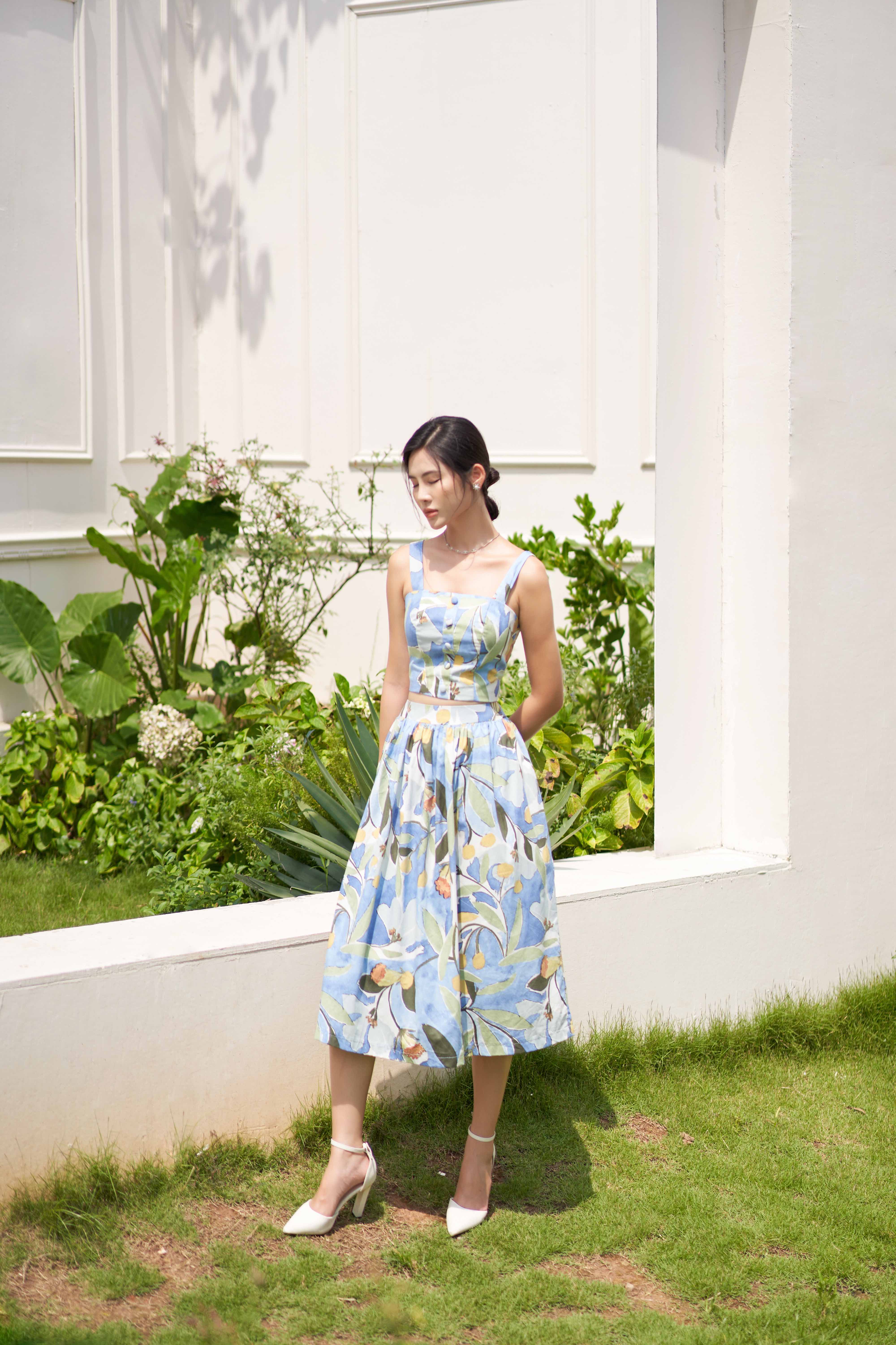 Mẫu váy quây hoa nhí xinh xắn 🤍 📌 𝗧𝗵𝗼̂𝗻𝗴 𝘁𝗶𝗻 𝘀𝗮̉𝗻 𝗽𝗵𝗮̂̉𝗺  ▫️ Size : S ... | Instagram