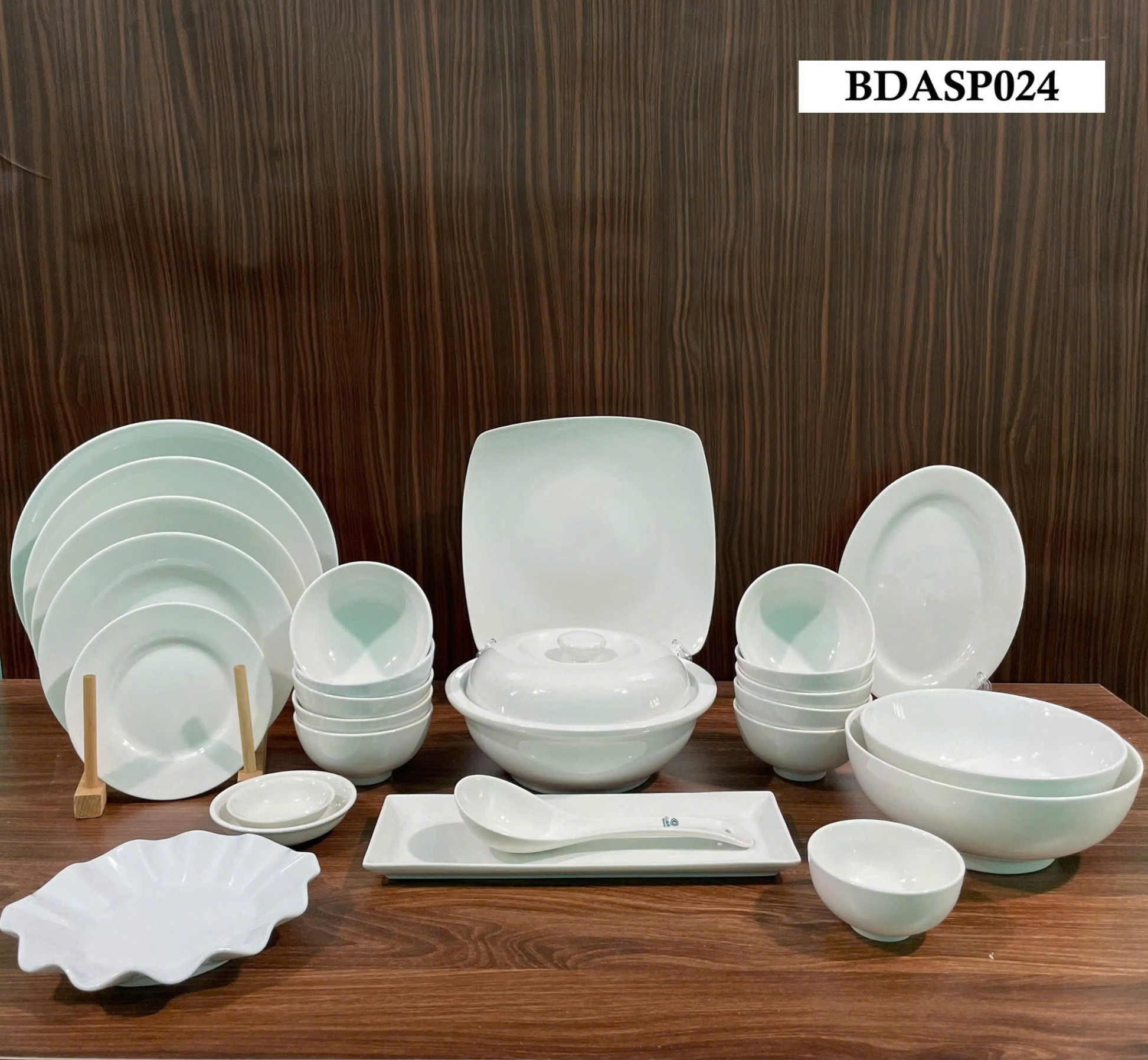 Bộ đồ ăn Minh Châu men trắng SOP001