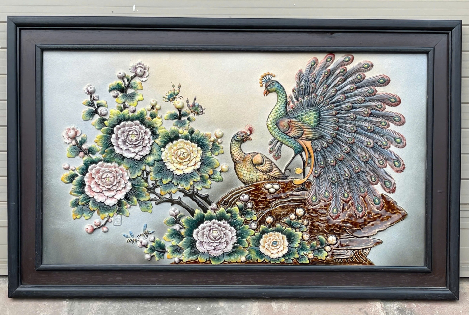 Tranh sứ đắp nổi 