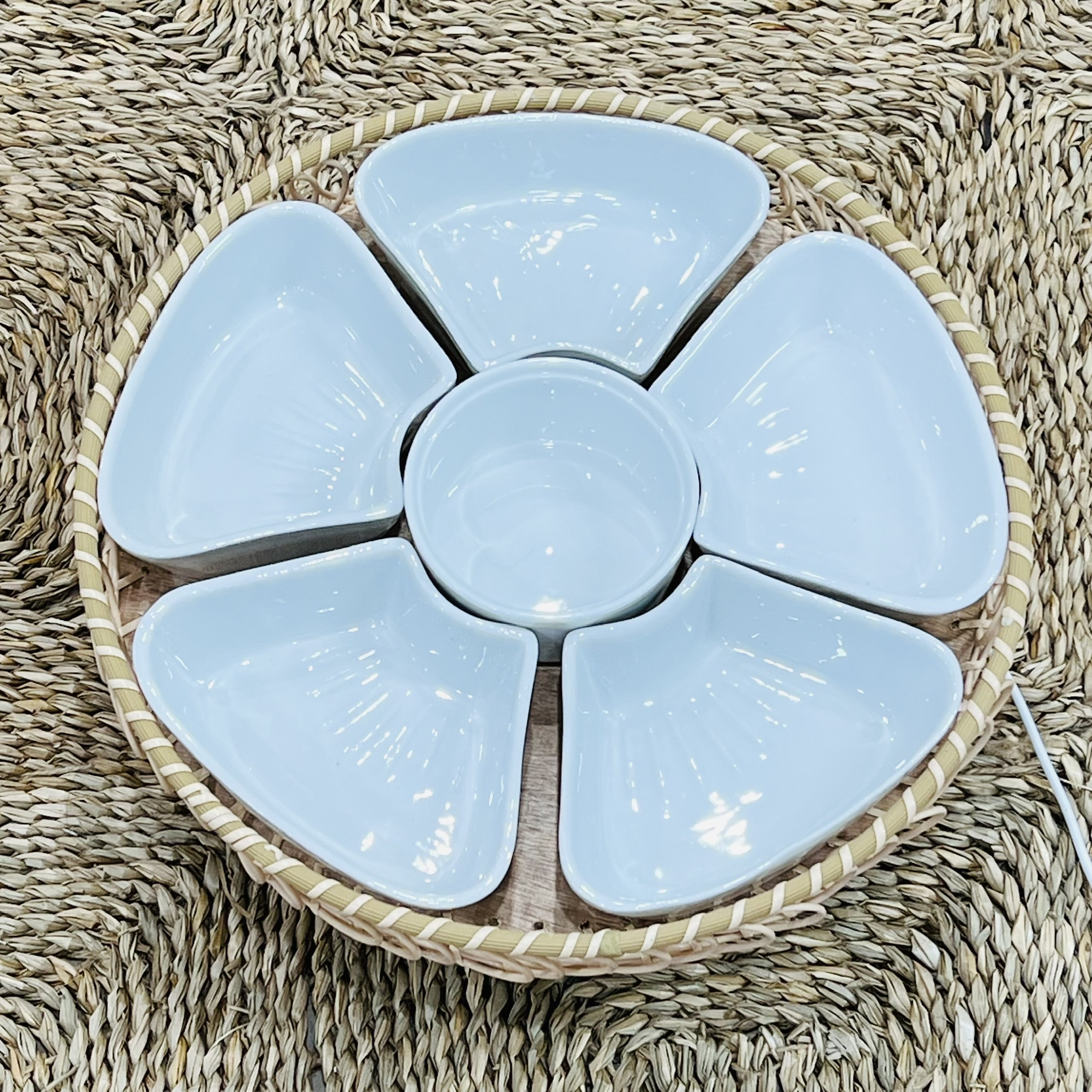 Khay hoa đào men trắng