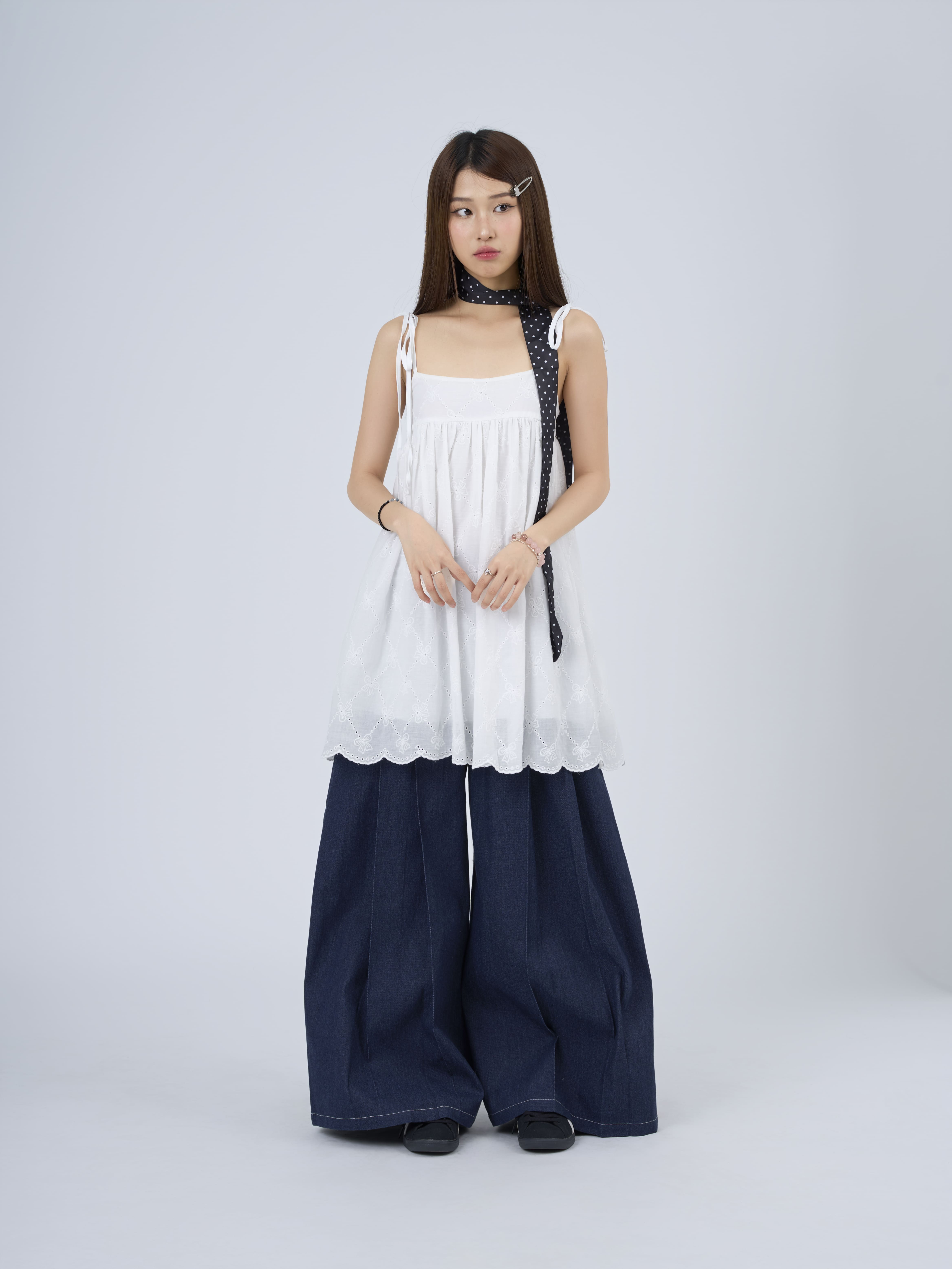 Áo kiểu thêu nơ buộc nơ bo chun lưng Dolly Top - TKA435