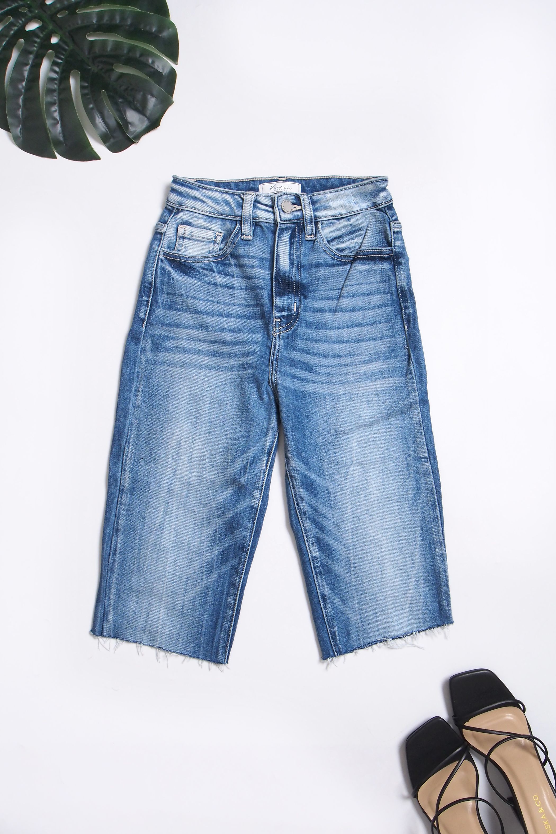 Quần Short Jean lửng KanCan