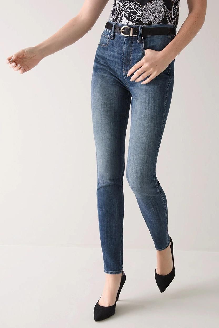 Quần jean WHBM wash thân trước