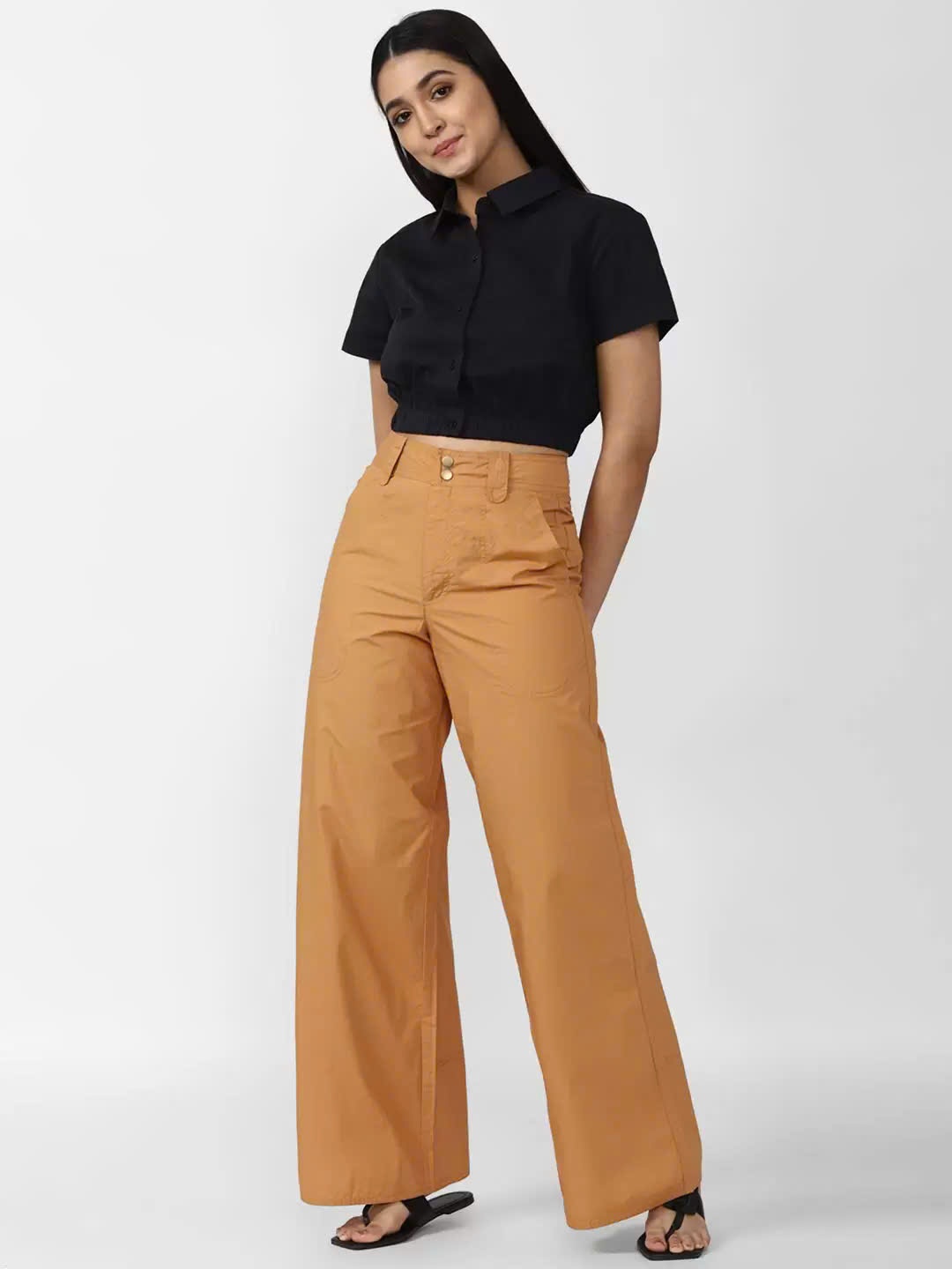 Áo sơ mi dáng crop F21