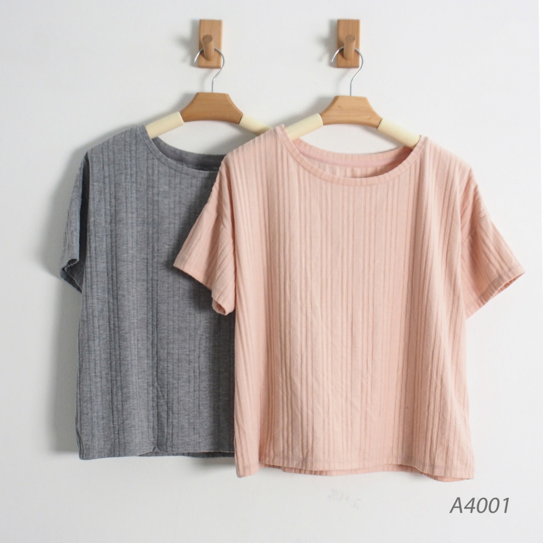 Áo thun mặc nhà G.U