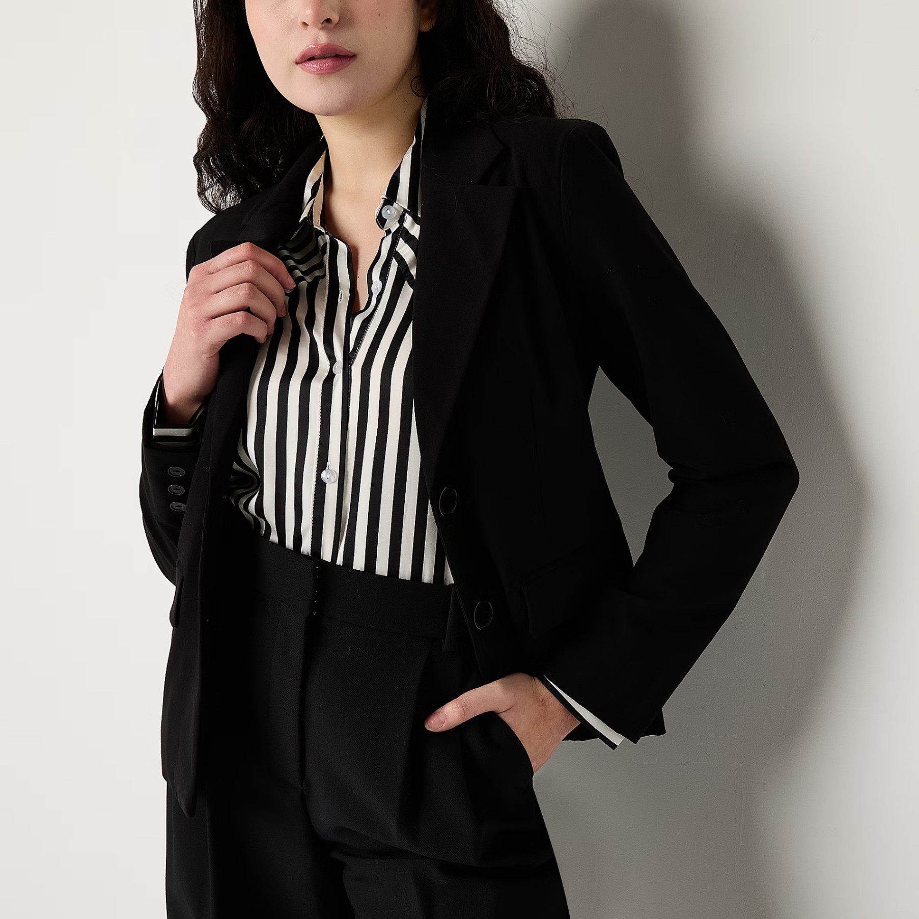 Áo vest By&By túi trước giả