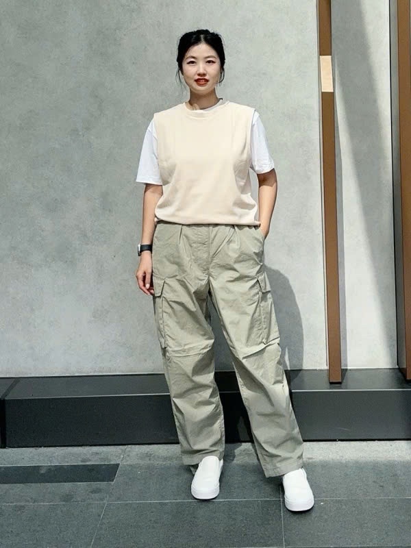 Quần jogger UNQL túi hộp